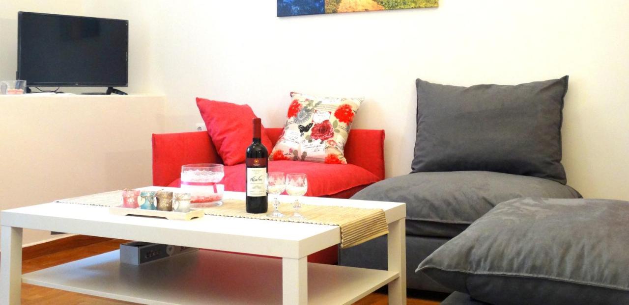 Cosy And Comfortable Apartment In The City Center Афіни Екстер'єр фото