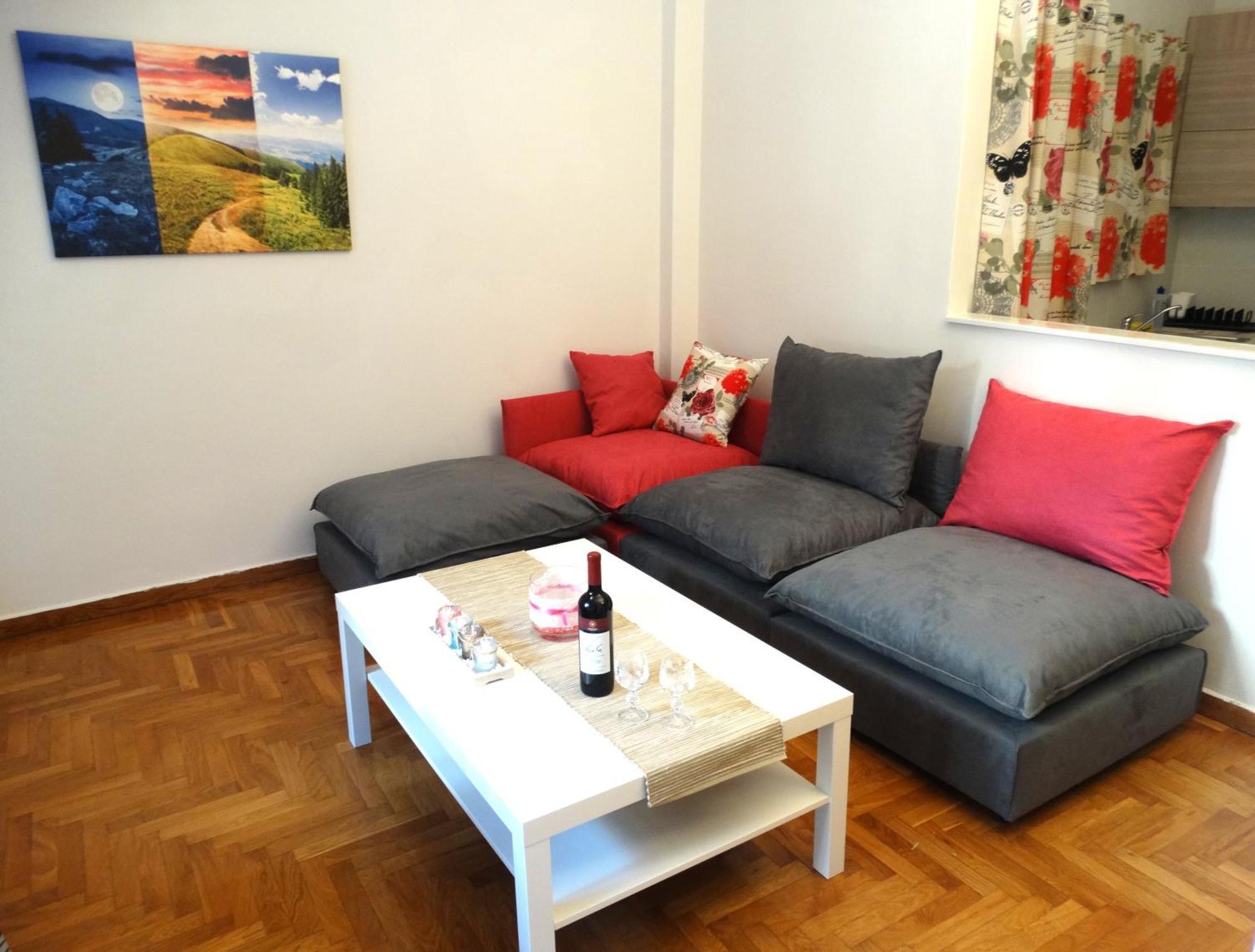 Cosy And Comfortable Apartment In The City Center Афіни Екстер'єр фото