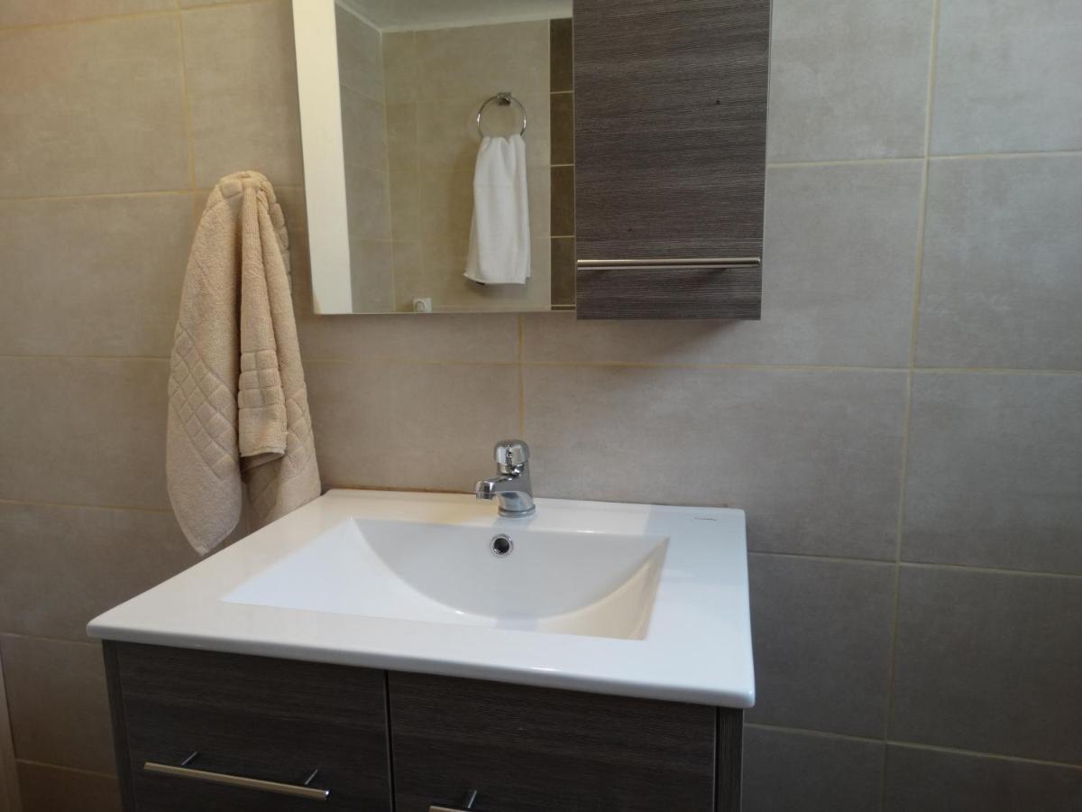 Cosy And Comfortable Apartment In The City Center Афіни Екстер'єр фото